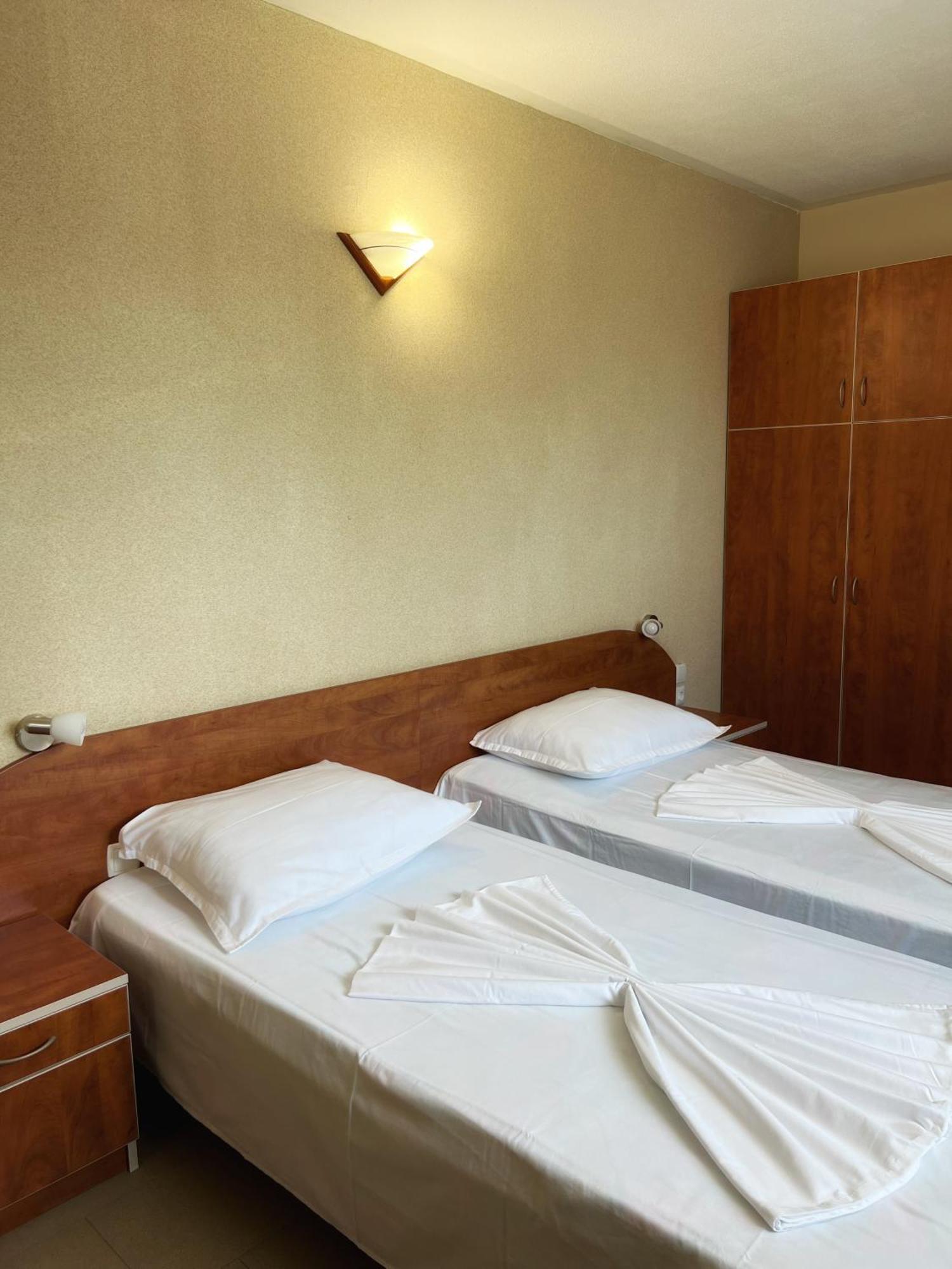 Hotel Jambo Zlatni pjasătsi Eksteriør bilde