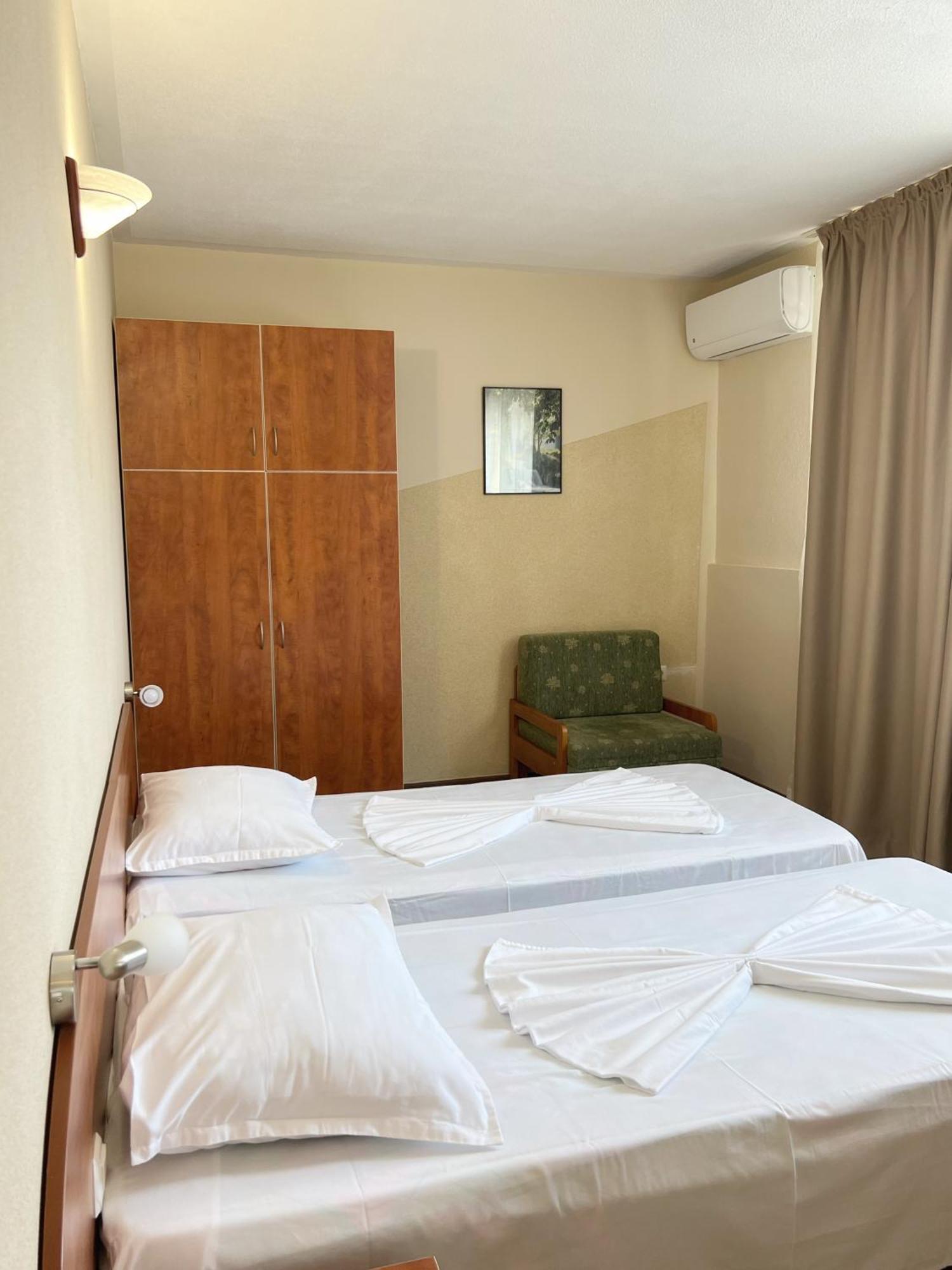 Hotel Jambo Zlatni pjasătsi Eksteriør bilde