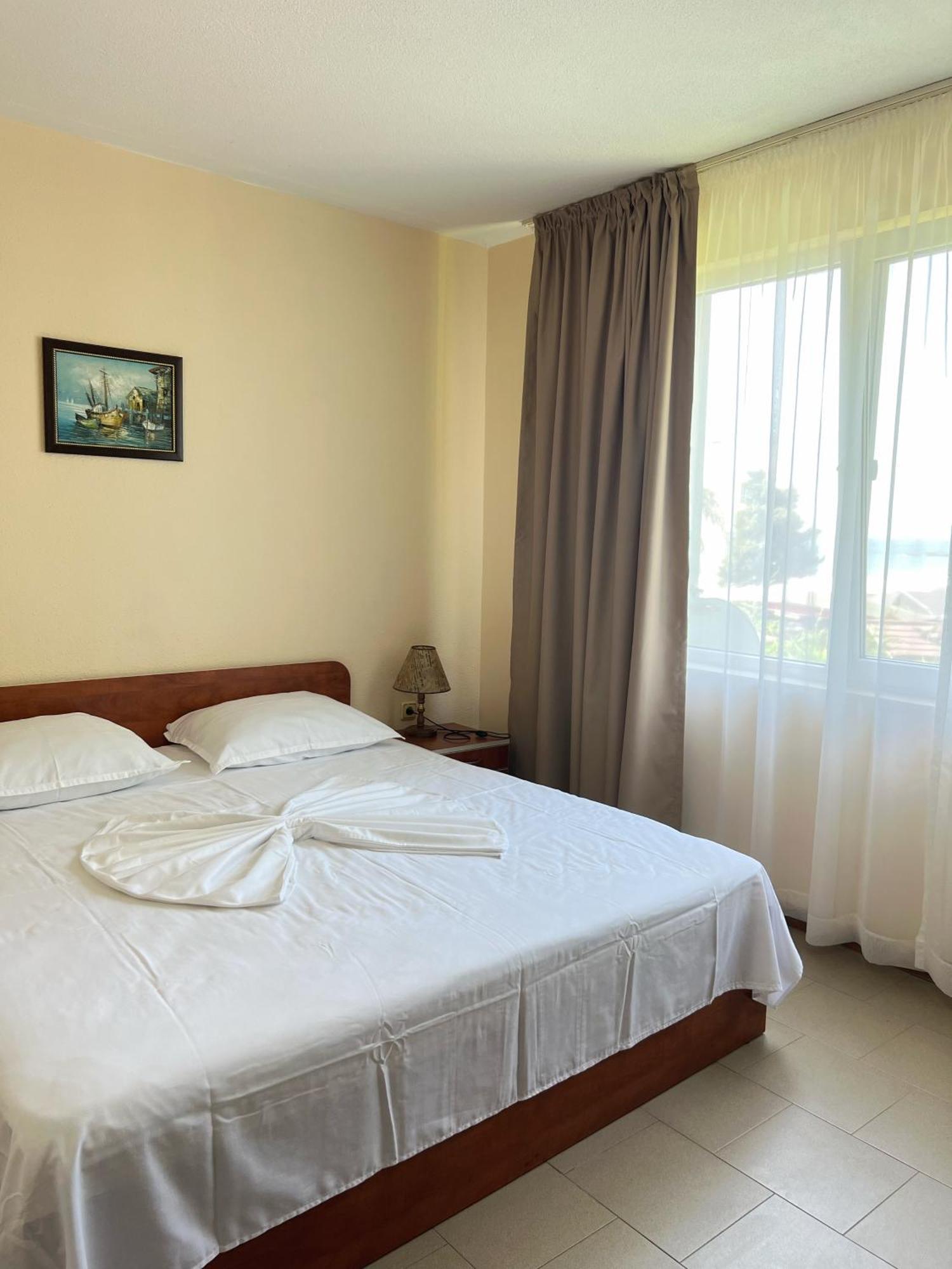 Hotel Jambo Zlatni pjasătsi Eksteriør bilde