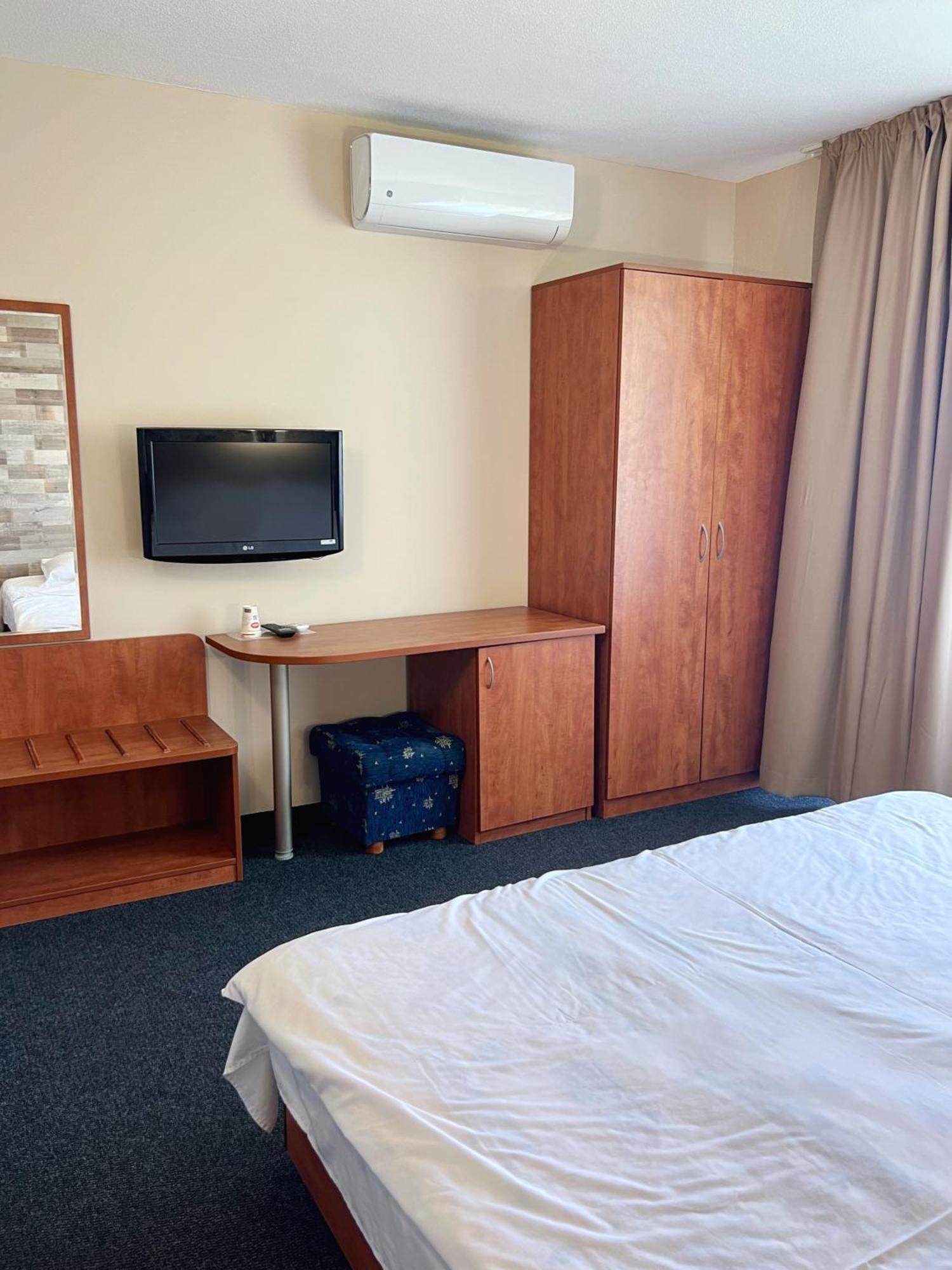 Hotel Jambo Zlatni pjasătsi Eksteriør bilde