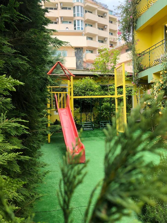 Hotel Jambo Zlatni pjasătsi Eksteriør bilde